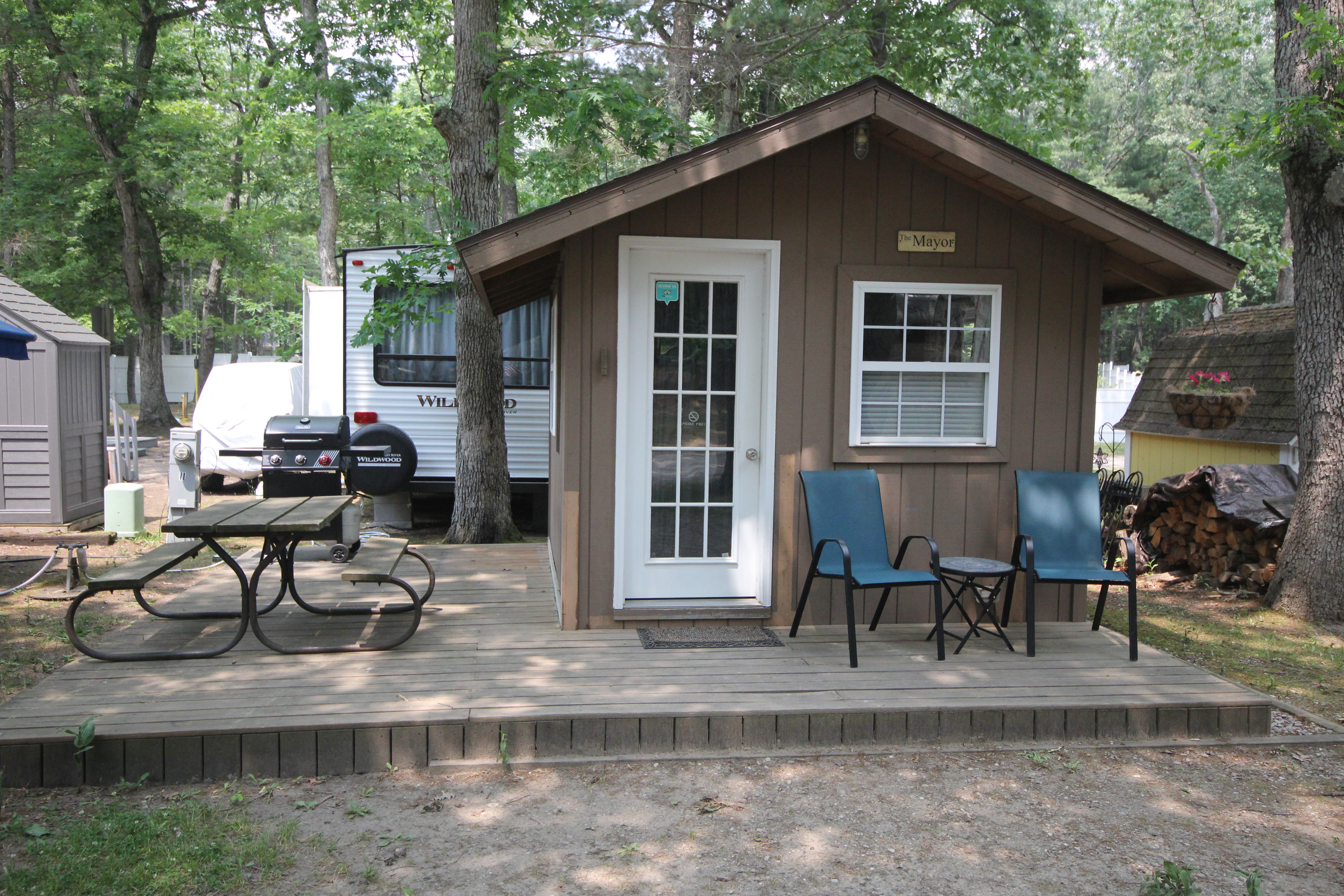 Rustic Cabin Whispering Surf Campground at Bass Lake